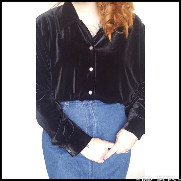 Tops - 4for $32 vintage black velvet long buttondown top